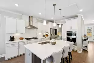 670 Blueway Ave, Summerville, SC 29486 - Photo 13