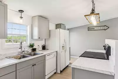 1640 Calamus Pond Road, Summerville, SC 29486 - Photo 9