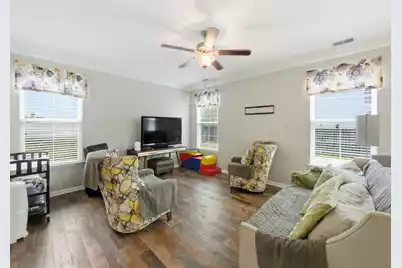 7814 Magellan Drive, North Charleston, SC 29420 - Photo 3