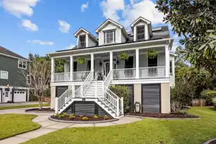 2621 Ringsted Ln, Mount Pleasant, SC 29466 - Photo 3