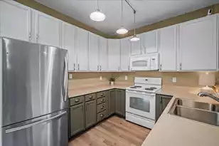 230 Congaree River Dr, Summerville, SC 29485 - Photo 17