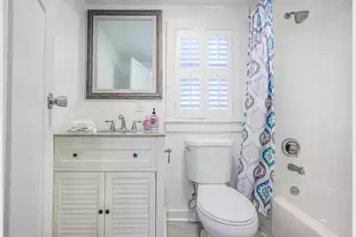 425 King Street, Mount Pleasant, SC 29464 - Photo 19