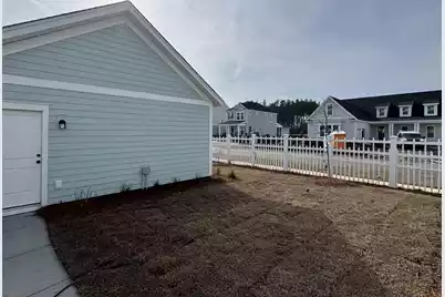 741 Blueway Avenue, Summerville, SC 29486 - Photo 25