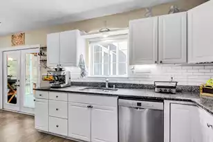 12 Creek Bend Dr, Summerville, SC 29485 - Photo 7