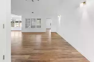 539 Rosings Dr, Summerville, SC 29486 - Photo 11