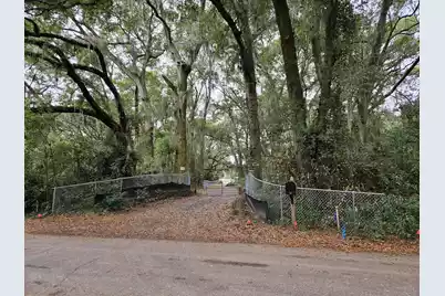 218 Yates Avenue, Charleston, SC 29412 - Photo 9