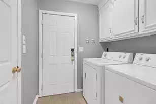 8 Corsica Ct, Hanahan, SC 29410 - Photo 27