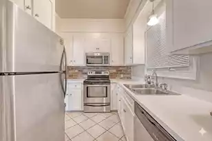 220 3rd Ave, Charleston, SC 29403 - Photo 19