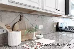 1027 House Finch Ave, Ravenel, SC 29470 - Photo 7