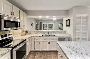 1080 Marsh Ct Ln, Mount Pleasant, SC 29464 - Photo 11