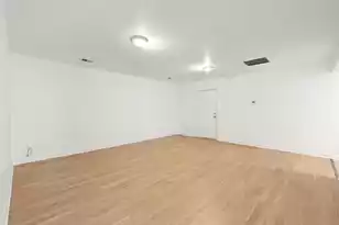 1093 King St, Charleston, SC 29403 - Photo 9