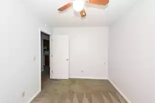 305 Chessington Cir, Summerville, SC 29485 - Photo 25