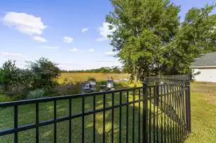 208 Gordon St, Charleston, SC 29403 - Photo 69