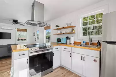 4995 Chateau Avenue #A/B, North Charleston, SC 29405 - Photo 9