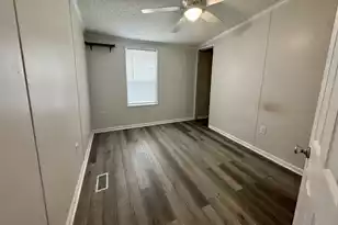 320 Lake Moultrie Dr, Bonneau, SC 29431 - Photo 13