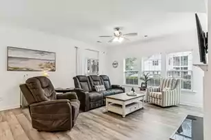 702 Marymont Ln E, Charleston, SC 29414 - Photo 13