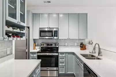 702 Marymont Lane E, Charleston, SC 29414 - Photo 9