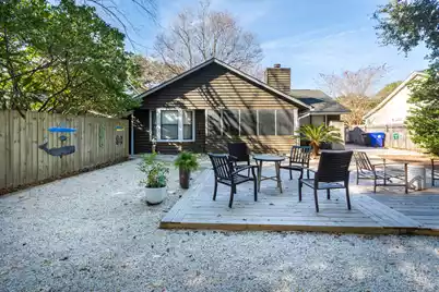 1493 Crossing Lane E, Mount Pleasant, SC 29466 - Photo 33