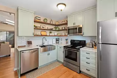 1493 Crossing Lane E, Mount Pleasant, SC 29466 - Photo 7