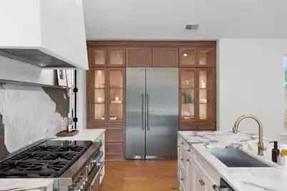 916 Kincade Drive, Mount Pleasant, SC 29464 - Photo 5