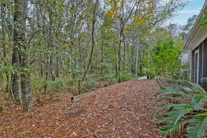 1616 Camfield Lane, Mount Pleasant, SC 29466 - Photo 9