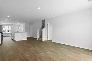 913 Long Blf Rd, Summerville, SC 29486 - Photo 17