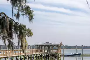 301 Longshore St, Charleston, SC 29492 - Photo 5