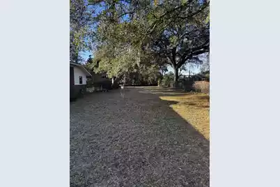 4046 Montague Avenue W, North Charleston, SC 29418 - Photo 3