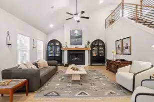 4215 Hollow Wind Wy, Summerville, SC 29485 - Photo 5