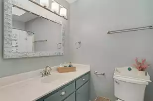 1131 Daffodil Ln, Mount Pleasant, SC 29464 - Photo 19