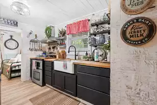 8019 Brewington Road S, Manning, SC 29102 - Photo 15