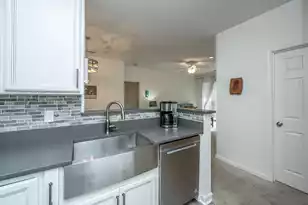 1600 Long Grove Dr, Mount Pleasant, SC 29464 - Photo 13