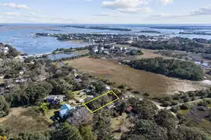 1816 Battery Island Dr, Charleston, SC 29412 - Photo 1