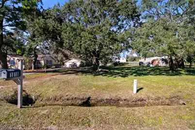 1816 Battery Island Drive, Charleston, SC 29412 - Photo 25