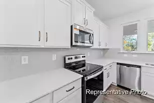 1007 Toland Dr, Saint George, SC 29477 - Photo 5