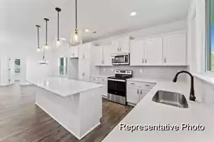 1007 Toland Dr, Saint George, SC 29477 - Photo 3