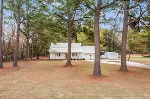 105 Jean Dr, Eutawville, SC 29048 - Photo 11