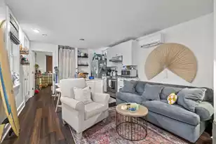 8 Felix St, Charleston, SC 29403 - Photo 5