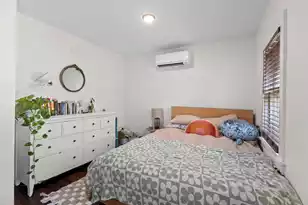 8 Felix St, Charleston, SC 29403 - Photo 15