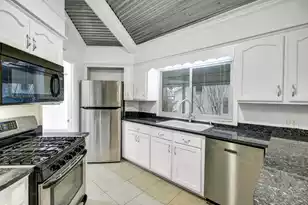 1112 Gin Pond Dr, Summerton, SC 29148 - Photo 17