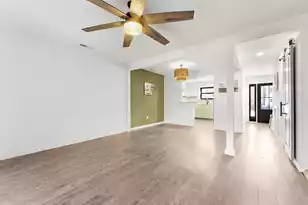 706 Nora Ln, Mount Pleasant, SC 29464 - Photo 15