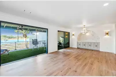 150 Wappoo Creek Drive #9, Charleston, SC 29412 - Photo 7