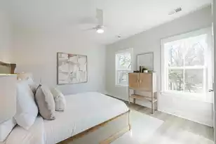 1370 Lucinda St, Mount Pleasant, SC 29466 - Photo 19