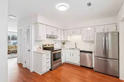 1226 Fairmont Avenue #5D, Mount Pleasant, SC 29464 - Photo 13