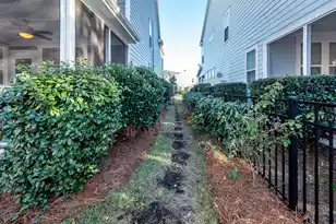 111 Hemlock St, Summerville, SC 29483 - Photo 65