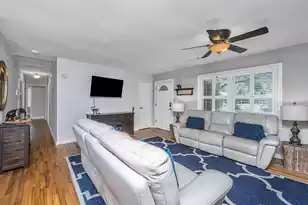 816 Bose Ct, Mount Pleasant, SC 29464 - Photo 13