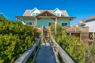 909 Arctic Ave E, Folly Beach, SC 29439 - Photo 15