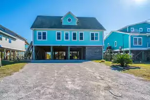 909 Arctic Ave E, Folly Beach, SC 29439 - Photo 7