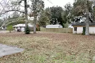 206 Blythe Ave, Summerville, SC 29485 - Photo 5