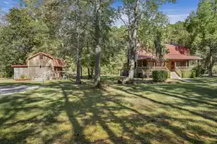 398 Fisher Road W, Summerville, SC 29483 - Photo 3